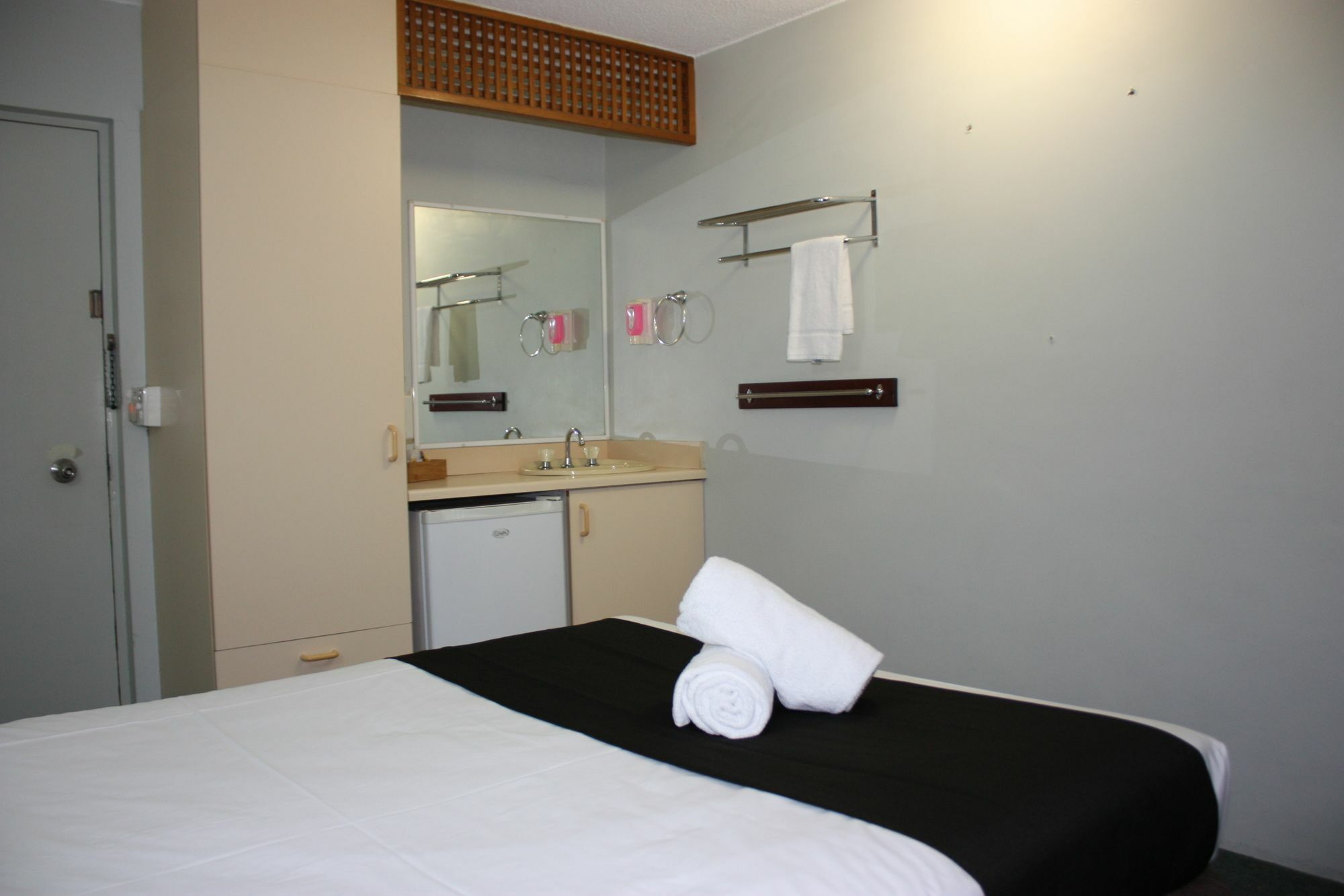 Spring Hill Terraces Hotel Brisbane Exterior photo